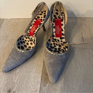 RARE Valentino Couture Gray Low Heel Jewelry  Stud Suede Shoes Sz 37.5 EU